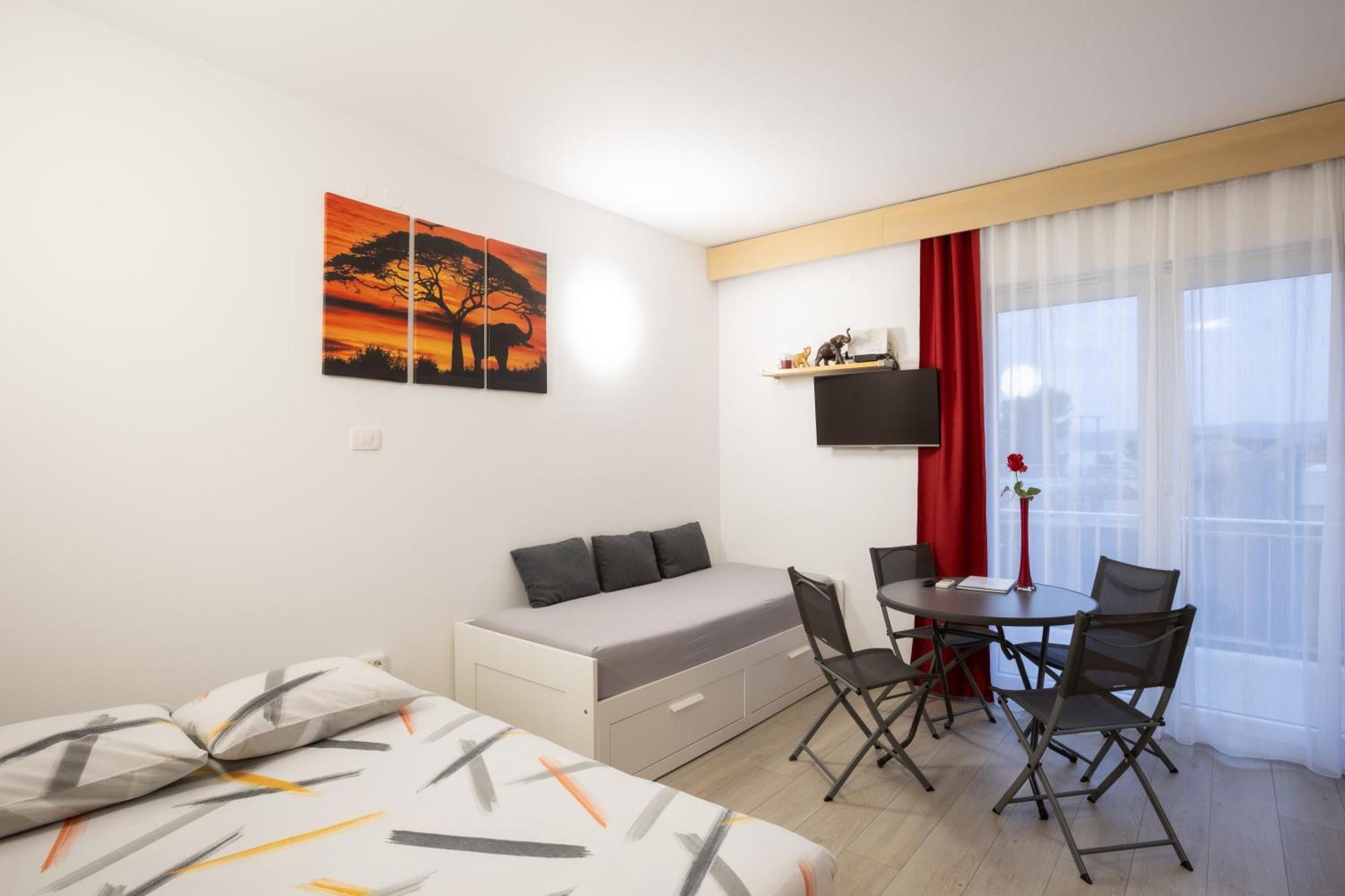 Apartma Zusterna Koper Eksteriør bilde